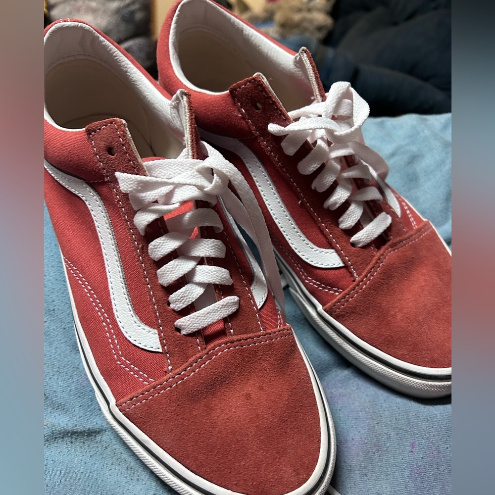 Vans Old Skool (Auburn) Men 8/Women 9.5